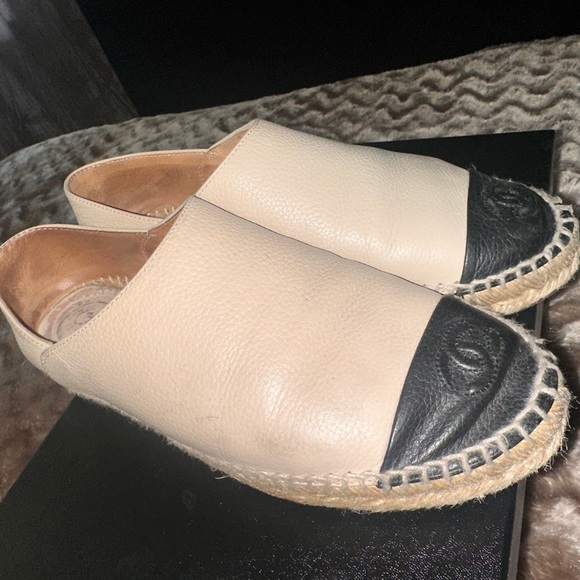Chanel Espadrilles - Picture 6 of 6
